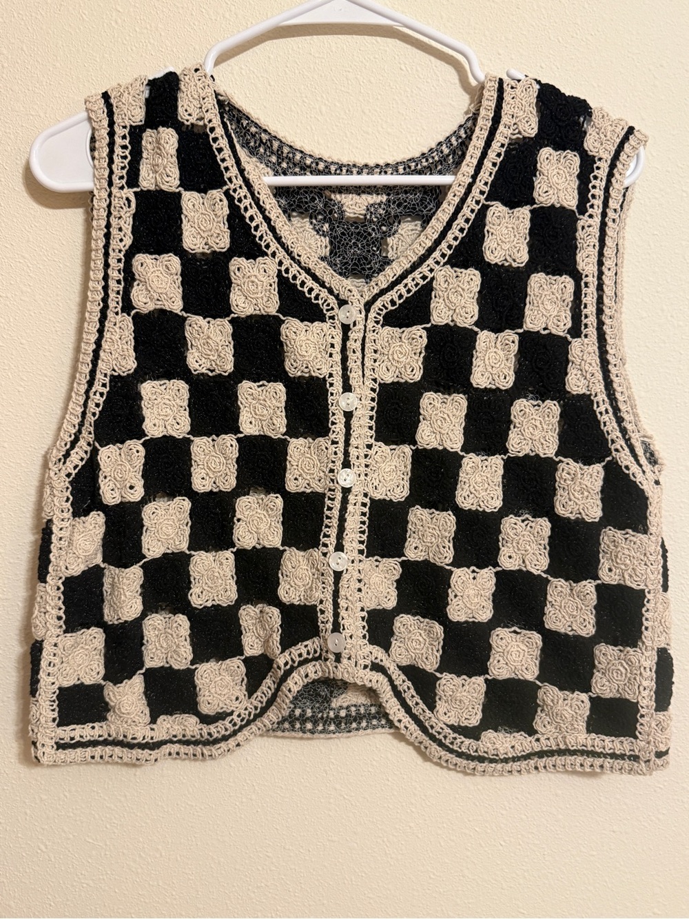 Vintage Crochet Checkerboard Sweater Vest Black Cream Rosette Patchwork M